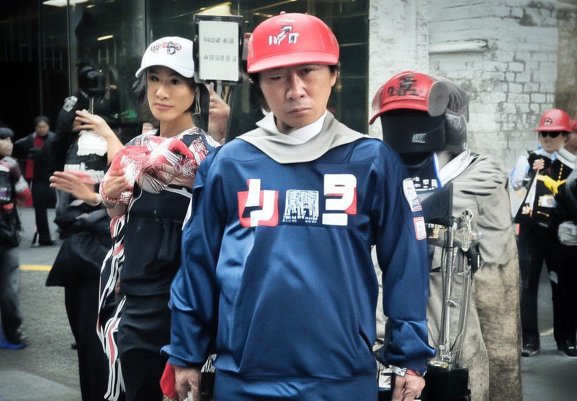 2017年勇士与火箭的激烈对决回顾及其对NBA历史的影响分析